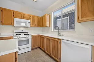 1440 Tammy Way, Santa Rosa, CA 95401 - Photo 19