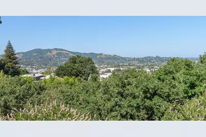 132 Tiburon Boulevard, San Rafael, CA 94901 - Photo 5