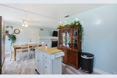 913 5th Street, Fairfield, CA 94533 - Photo 17