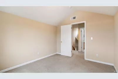 930 Russell Avenue, Santa Rosa, CA 95403 - Photo 27