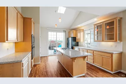930 Russell Avenue, Santa Rosa, CA 95403 - Photo 15