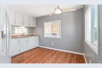 3162 Loretta Way, Santa Rosa, CA 95403 - Photo 9