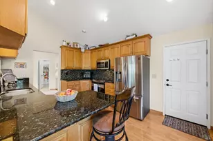 258 Circle Oaks Dr, Napa, CA 94558 - Photo 23