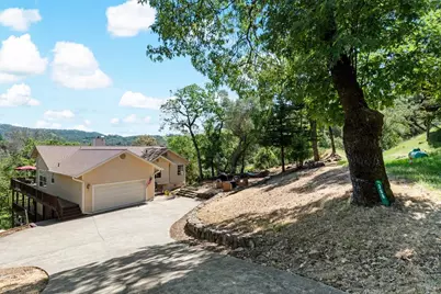 258 Circle Oaks Drive, Napa, CA 94558 - Photo 7