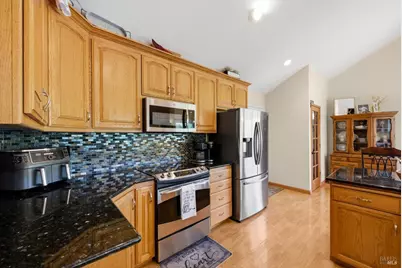 258 Circle Oaks Drive, Napa, CA 94558 - Photo 25