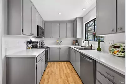 37 Greenside Way, San Rafael, CA 94901 - Photo 7