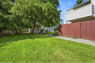 864 Tamalpais Avenue #A, Novato, CA 94947 - Photo 27