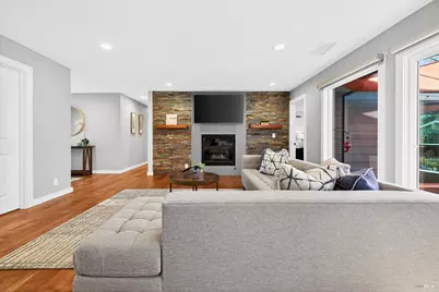 4720 Granada Drive, Santa Rosa, CA 95409 - Photo 7