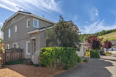 232 Cambridge Lane, Petaluma, CA 94952 - Photo 3