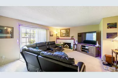 868 Holly Avenue, Rohnert Park, CA 94928 - Photo 17