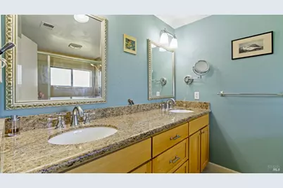 868 Holly Avenue, Rohnert Park, CA 94928 - Photo 37