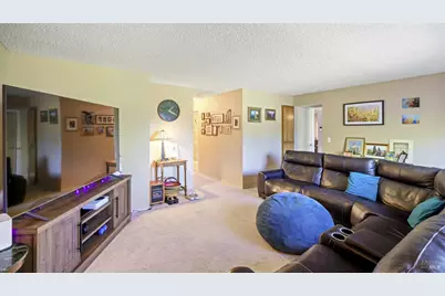 868 Holly Avenue, Rohnert Park, CA 94928 - Photo 19