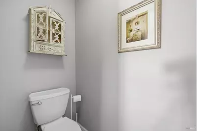 501 Canyon Oak Drive, Vacaville, CA 95688 - Photo 59