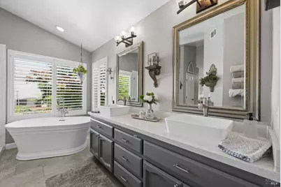 501 Canyon Oak Drive, Vacaville, CA 95688 - Photo 57