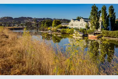 512 Keller Street, Petaluma, CA 94952 - Photo 47