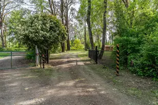 24271 Shady Ln, Covelo, CA 95428 - Photo 27