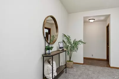 929 Helen Avenue, Ukiah, CA 95482 - Photo 3