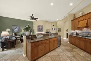 1315 Fullerton Dr, Fairfield, CA 94533 - Photo 17