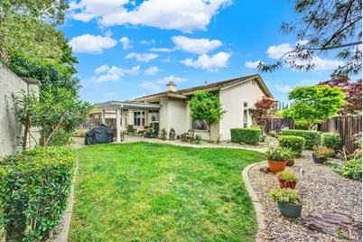 1315 Fullerton Drive, Fairfield, CA 94533 - Photo 35