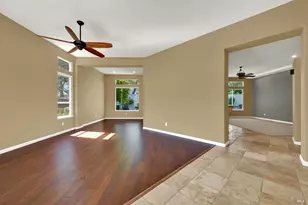 1315 Fullerton Dr, Fairfield, CA 94533 - Photo 9
