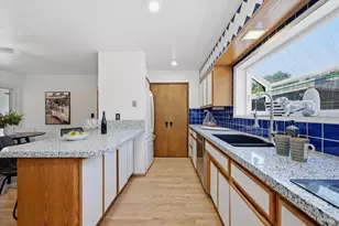 3196 Scenic Dr, Napa, CA 94558 - Photo 17