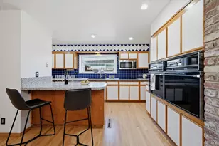 3196 Scenic Dr, Napa, CA 94558 - Photo 21