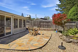 3196 Scenic Dr, Napa, CA 94558 - Photo 11