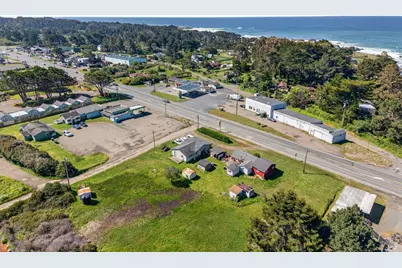 18801 N Highway 1, Fort Bragg, CA 95437 - Photo 3