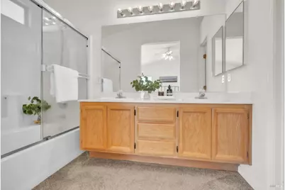 3211 Avenido Del Lago Way, Fairfield, CA 94533 - Photo 19