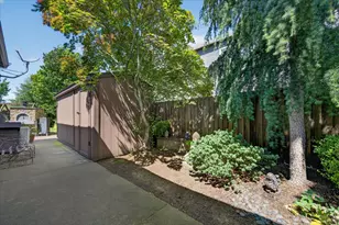 653 Windsor Dr, Benicia, CA 94510 - Photo 35