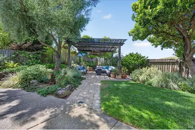 653 Windsor Drive, Benicia, CA 94510 - Photo 27