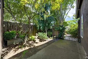 653 Windsor Dr, Benicia, CA 94510 - Photo 25