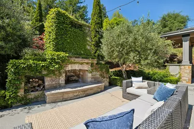 43 Oak Valley Drive, Novato, CA 94947 - Photo 17