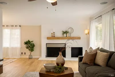 401 Buck Avenue, Vacaville, CA 95688 - Photo 23