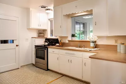 7949 Tocchini Street, Sebastopol, CA 95472 - Photo 7