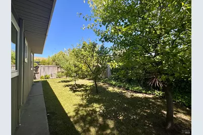 618 Bamboo Terrace, San Rafael, CA 94903 - Photo 9
