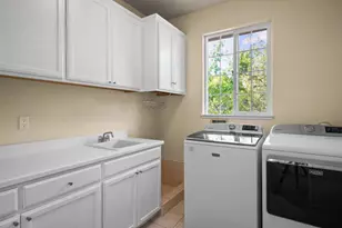 4742 Livingstone Pl, Santa Rosa, CA 95405 - Photo 47