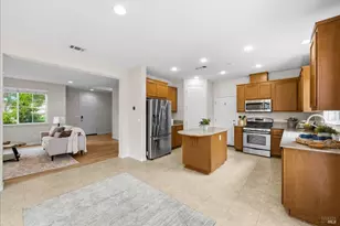 621 Del Mar Cir, Vacaville, CA 95688 - Photo 9