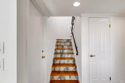 312 Baker Court, Benicia, CA 94510 - Photo 45