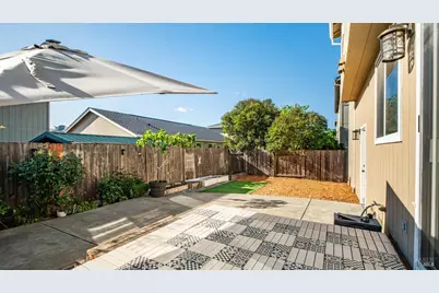 2473 Meda Avenue, Santa Rosa, CA 95404 - Photo 21