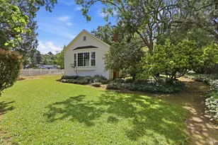 8 Lawrence Dr, Novato, CA 94945 - Photo 27