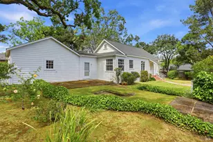 8 Lawrence Dr, Novato, CA 94945 - Photo 3