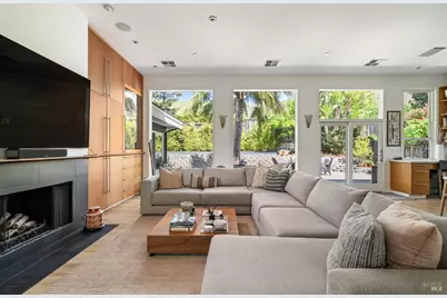 704 Las Colindas Road, San Rafael, CA 94903 - Photo 3