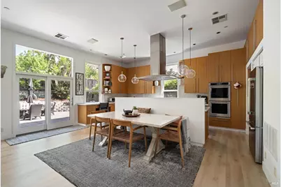 704 Las Colindas Road, San Rafael, CA 94903 - Photo 5