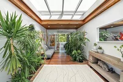 704 Las Colindas Road, San Rafael, CA 94903 - Photo 3