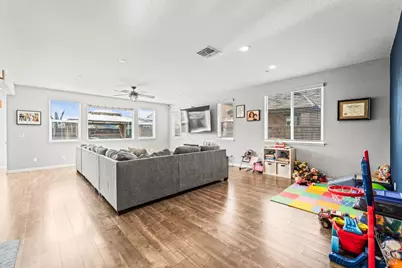 1215 Columbia Drive, Dixon, CA 95620 - Photo 9