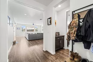 1215 Columbia Dr, Dixon, CA 95620 - Photo 5