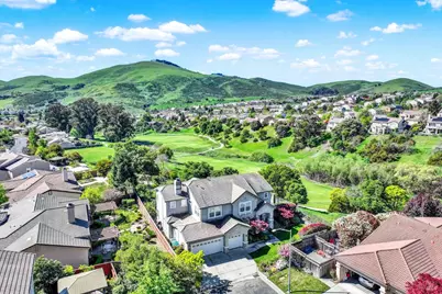 2627 Feldspar Court, Vallejo, CA 94591 - Photo 3