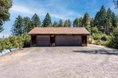 18396 Mariposa Creek Road, Willits, CA 95490 - Photo 23