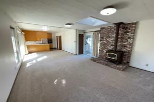 12 Lawrence Dr, Novato, CA 94945 - Photo 11